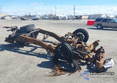 2017 Ford F-150 Lariat z USA, uszkodzony, nr VIN 1FTEW1EF3HFA95136